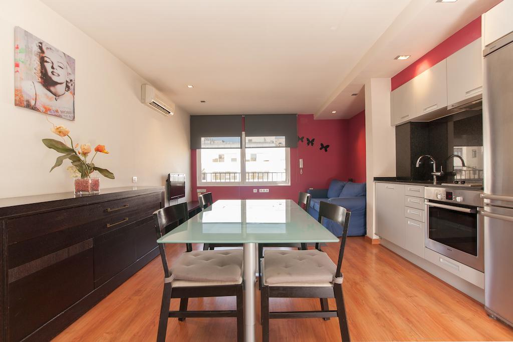 Rambla Suites Barcelona Exterior photo