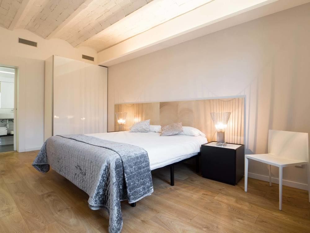 Rambla Suites Barcelona Exterior photo
